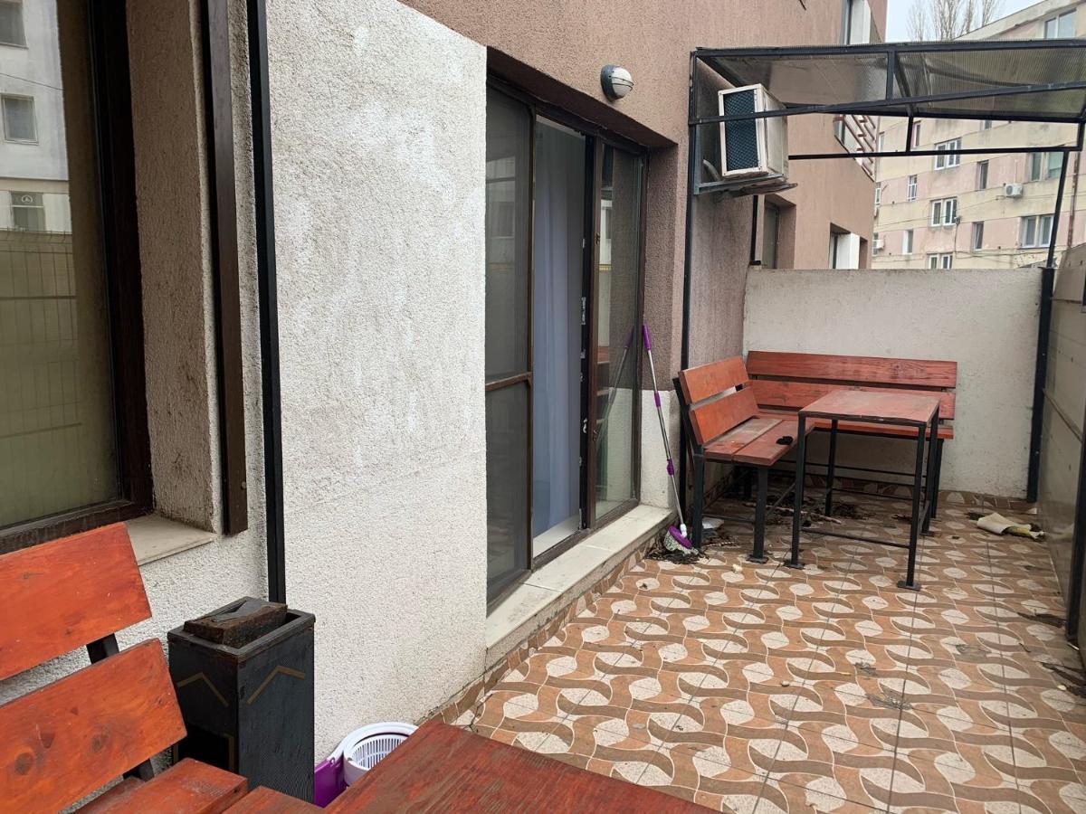 Ferdinand Apartment Constanţa Exteriör bild